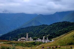 Поездки в горы Северной Осетии | Мамисон Тревел