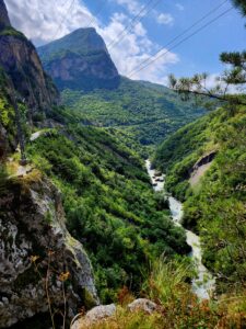 Поездки в горы Северной Осетии | Мамисон Тревел